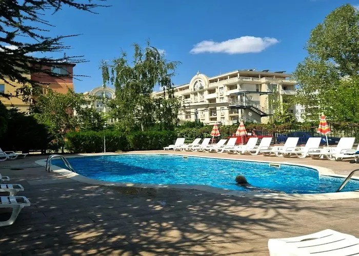 Rose Village Private דירה *