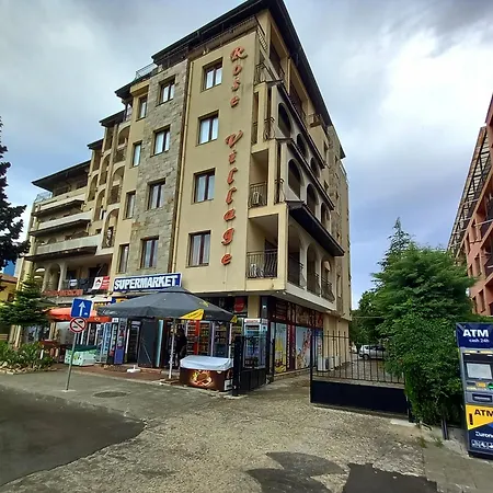 Rose Village Private Apartment